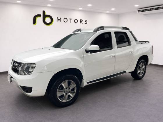 RENAULT DUSTER OROCH 1.6 16V SCE FLEX DYNAMIQUE MANUAL RENAULT DUSTER OROCH 1.6 16V SCE FLEX DYNAMIQUE MANUAL